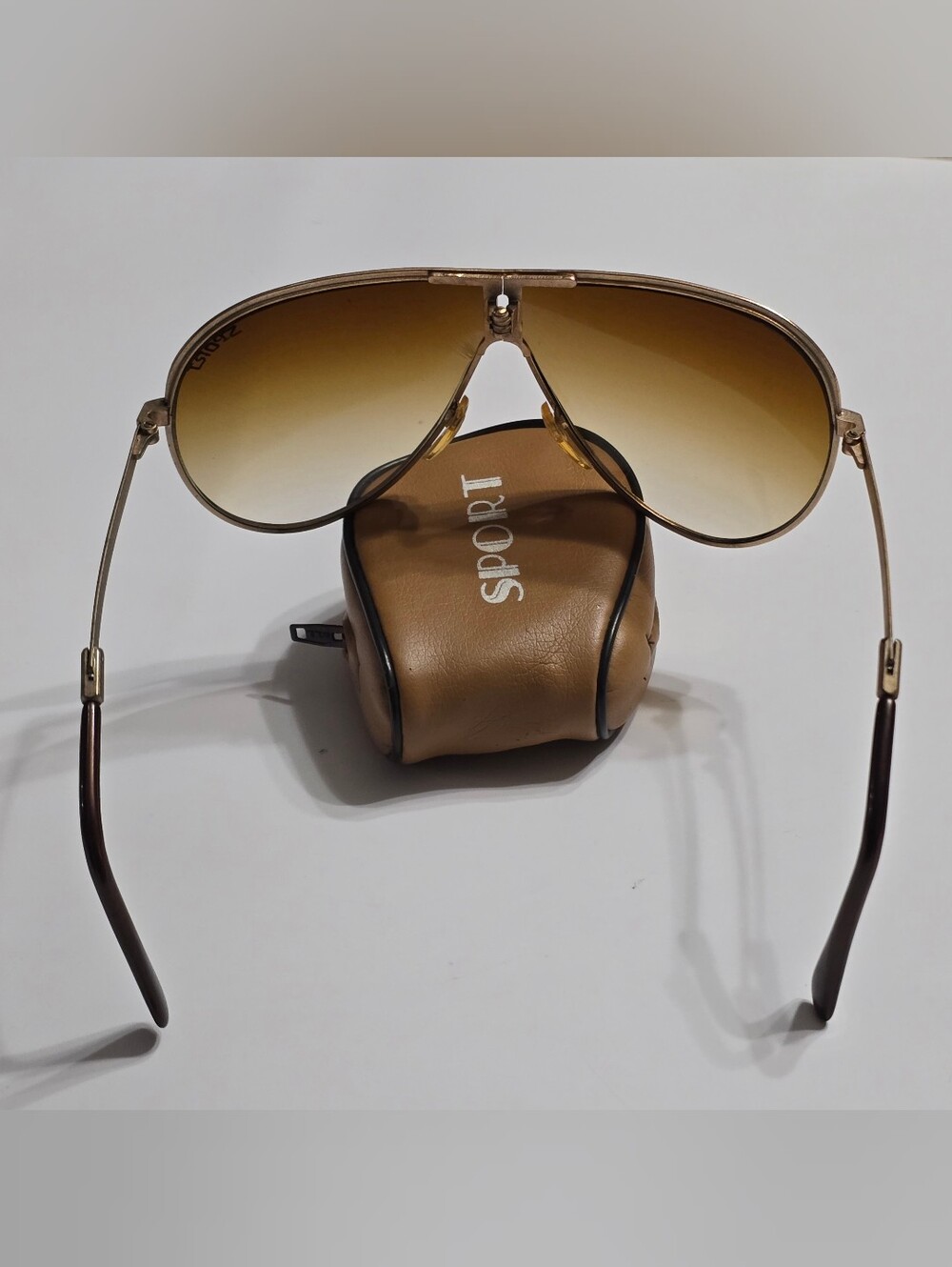 Vintage 80s Sport Brown Gradient Aviator Sunglasses - Picture 7 of 16